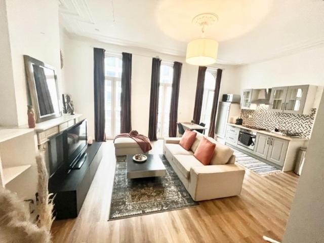 Modern Appartement In Hartje Gent מראה חיצוני תמונה